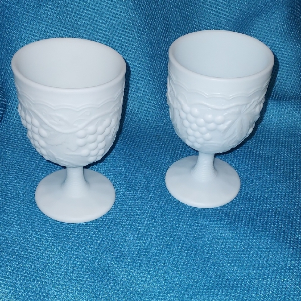 Elegant Milk Glass Goblet Set Of 2    5 1/2"